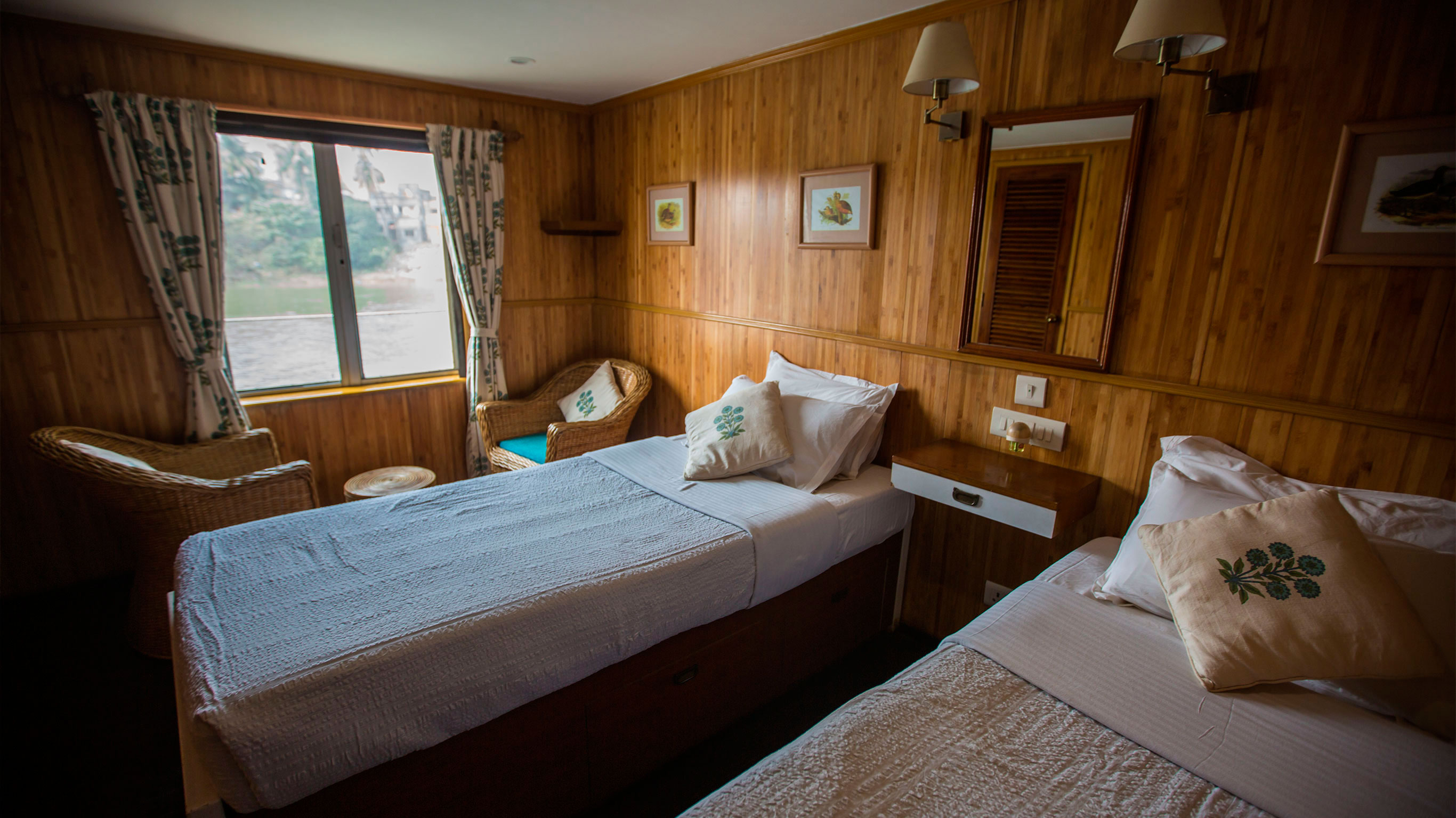 G Adventures Varuna Accommodation Twin.jpg